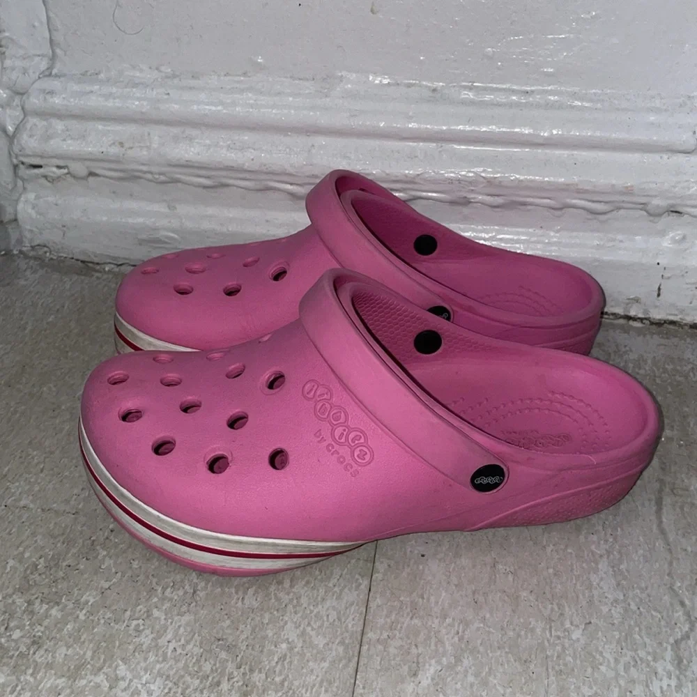 Crocs Pink Crocband Clogs Shoes Pink & White Size 2J